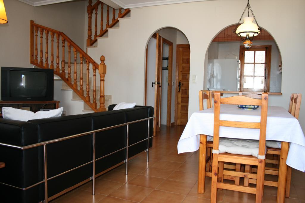 Bungalow Mediterraneo Санта-Пола Номер фото